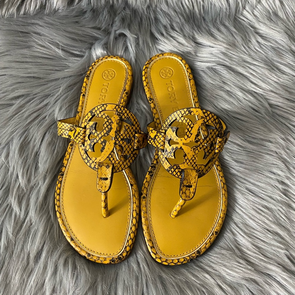 Tory Burch Women’s Snake Print Yellow Sandals 6 1/2